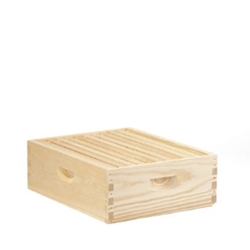 Little Giant® 10-Frame Medium Super Little Giant® 10-Frame Medium Super, Miller, MEDBOX10,  beekeeping, beekeeping hobbyist, backyard beekeeping, Langstroth hive design, backyard apiary, beekeeping supplies, honey production, beekeeping kit, Brood Box, Honey Super